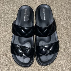 NWOT! Black Sandals